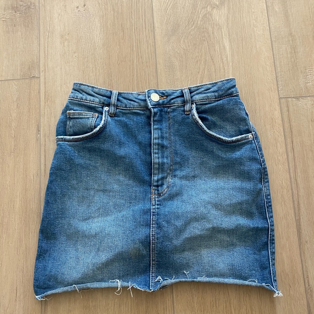 Denim skirt